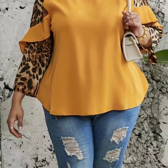 Top - Picture 5 of 5